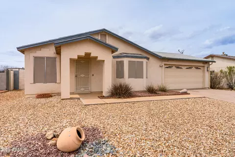 115 Arrowhead Dr, Huachuca City, AZ 85616