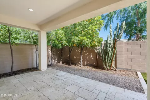 6 E Laurie Ln, Phoenix, AZ 85020 photo 29
