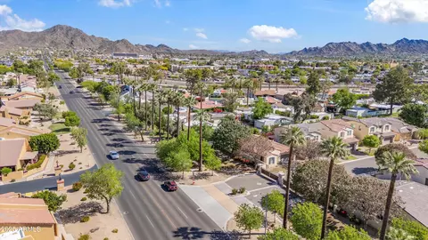 6 E Laurie Ln, Phoenix, AZ 85020 photo 37