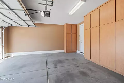 6 E Laurie Ln, Phoenix, AZ 85020 photo 28