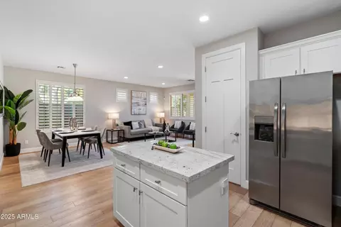 6 E Laurie Ln, Phoenix, AZ 85020 photo 10