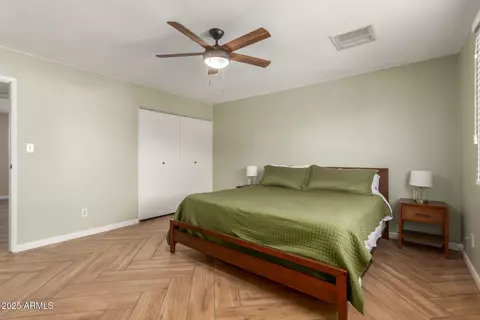 Bedroom - 8129 N 17th Dr, Phoenix, AZ 85021 photo 3 of 5
