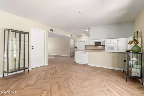 Other - 8129 N 17th Dr, Phoenix, AZ 85021 photo 5 of 9