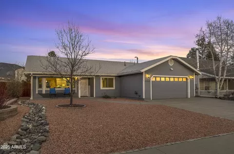3330 N Crest St, Flagstaff, AZ 86001