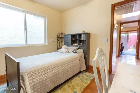 Bedroom - 4318 N 29th Way, Phoenix, AZ 85016 photo 7 of 7