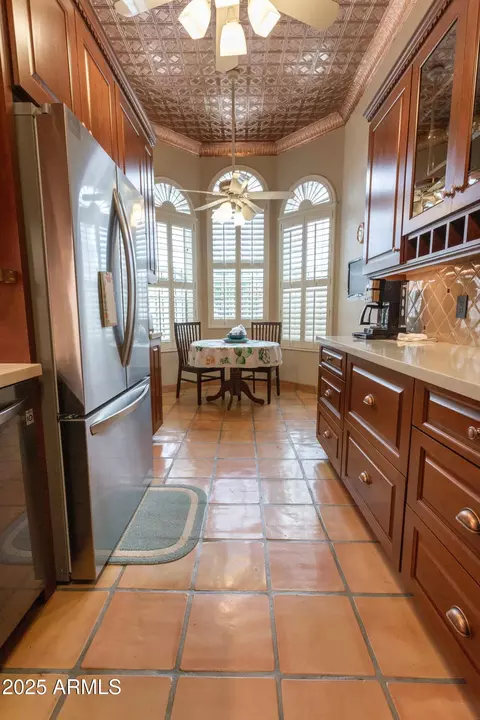 Kitchen - 4318 N 29th Way, Phoenix, AZ 85016 photo 1 of 10