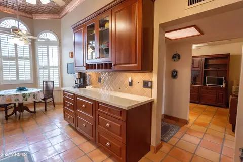 Kitchen - 4318 N 29th Way, Phoenix, AZ 85016 photo 10 of 10