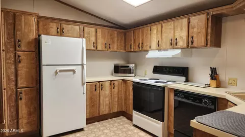 2233 E Behrend Dr #76, Phoenix, AZ 85024 photo 15
