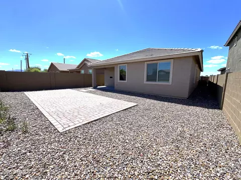 Exterior - 3839 S 63rd Dr, Phoenix, AZ 85043 photo 8 of 8
