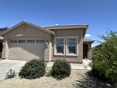 Exterior - 3839 S 63rd Dr, Phoenix, AZ 85043 photo 2 of 8