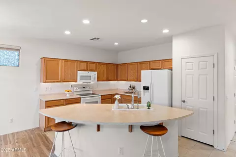 4088 E Jude Ln, Gilbert, AZ 85298 photo 8
