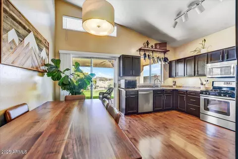 2122 E Angela Dr, Phoenix, AZ 85022 photo 6