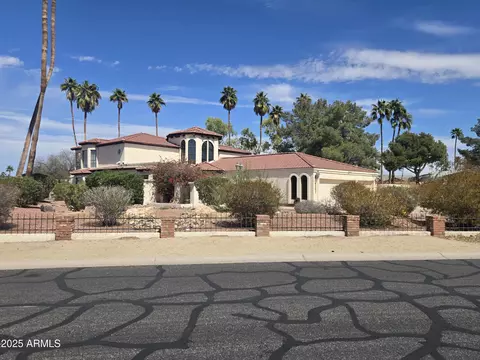 4242 W Sandra Ter, Phoenix, AZ 85053