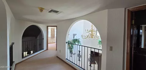 Entry Way - 4242 W Sandra Ter, Phoenix, AZ 85053 photo 5 of 6