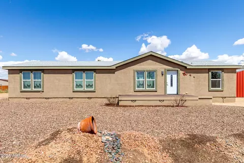 24534 W Peakview Rd, Wittmann, AZ 85361