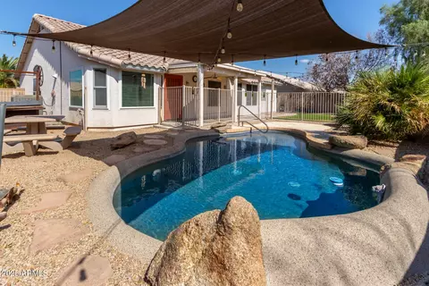 8757 W El Caminito Dr, Peoria, AZ 85345