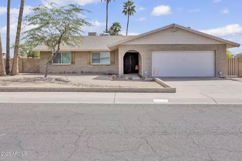 9719 N 45th Ave, Glendale, AZ 85302