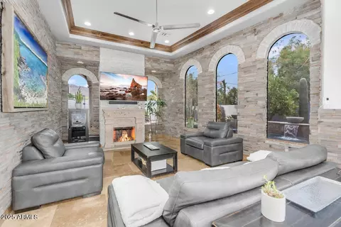 Living - 3675 N 59th Pl, Phoenix, AZ 85018 photo 1 of 1