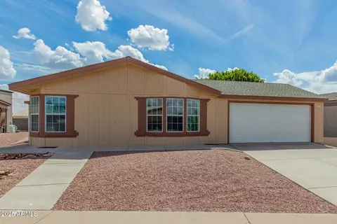 5901 E Leonora St, Mesa, AZ 85215 photo 2