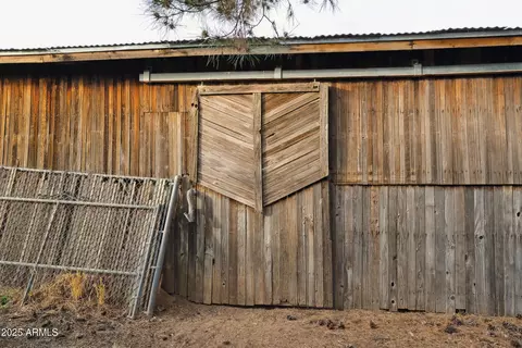 6913 E Nevada Dr, Hereford, AZ 85615 photo 21