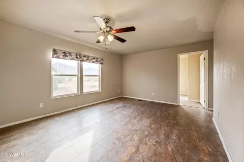 6913 E Nevada Dr, Hereford, AZ 85615 photo 11