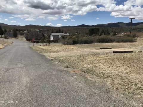 18466 S Peeples Valley Rd #25, Peeples Valley, AZ 86332 photo 6