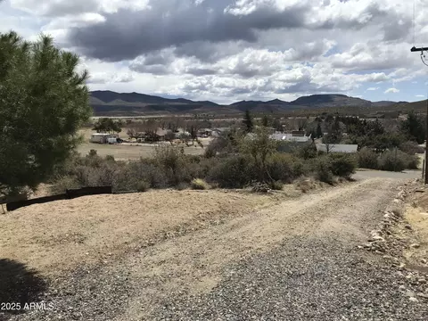 18466 S Peeples Valley Rd #25, Peeples Valley, AZ 86332 photo 13