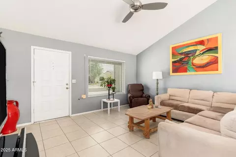 1314 E Wickieup Ln, Phoenix, AZ 85024 photo 5