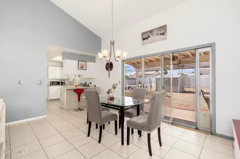 1314 E Wickieup Ln, Phoenix, AZ 85024 photo 8
