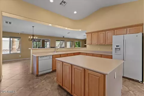Kitchen - 5410 E Gable Ave, Mesa, AZ 85206 photo 1 of 5