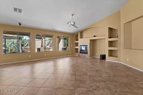 Living - 5410 E Gable Ave, Mesa, AZ 85206 photo 3 of 7