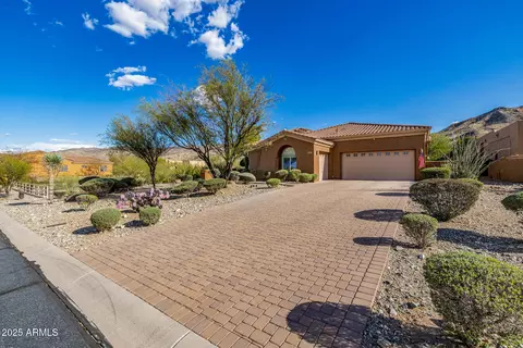 Exterior - 1607 W Pearce Rd, Phoenix, AZ 85041 photo 5 of 15