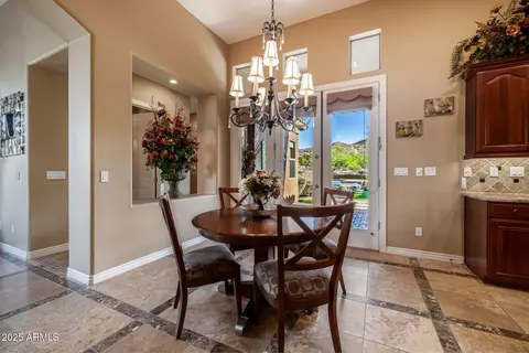 Dining - 1607 W Pearce Rd, Phoenix, AZ 85041 photo 4 of 4