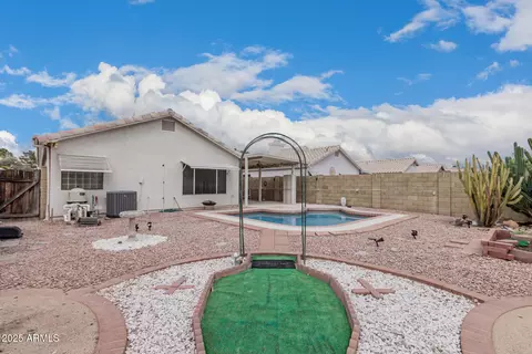 Exterior - 3349 E Lavey Ln, Phoenix, AZ 85032 photo 5 of 5