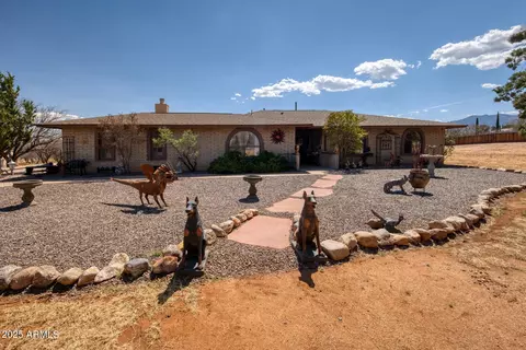 2718 E San Juan Capistrano Dr, Sierra Vista, AZ 85635