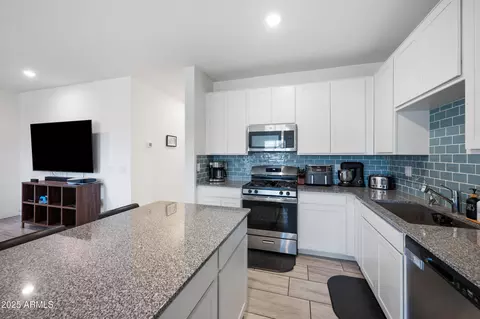 697 E Ruby Dr, Casa Grande, AZ 85122 photo 15