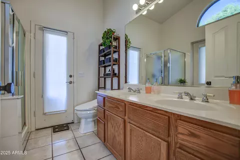 4350 E Abraham Ln, Phoenix, AZ 85050 photo 17