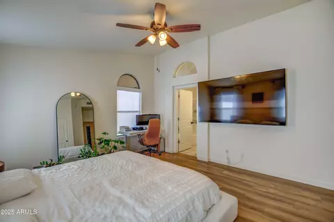 4350 E Abraham Ln, Phoenix, AZ 85050 photo 16