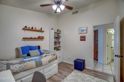 4350 E Abraham Ln, Phoenix, AZ 85050 photo 24