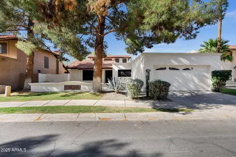 250 E Barbarita Ave, Gilbert, AZ 85234