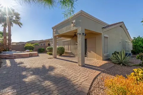 17517 W Dahlia Dr, Surprise, AZ 85388
