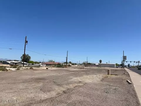 4208 E Baseline Rd #5, Phoenix, AZ 85042