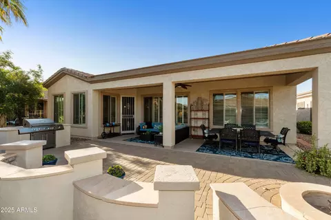 Exterior - 4550 E Donato Dr, Gilbert, AZ 85298 photo 10 of 11