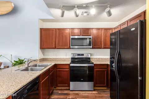 Kitchen - 4315 E Jasper Dr, Gilbert, AZ 85296 photo 3 of 3