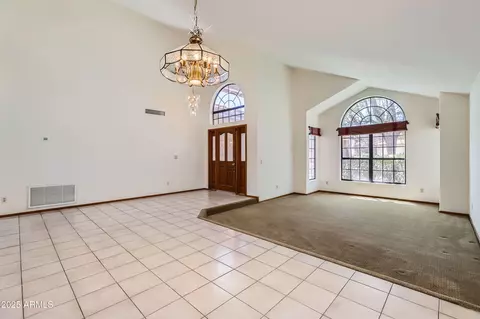 514 E Vaughn Ave, Gilbert, AZ 85234 photo 4