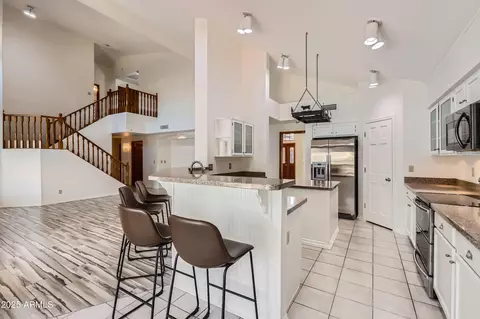 514 E Vaughn Ave, Gilbert, AZ 85234 photo 11