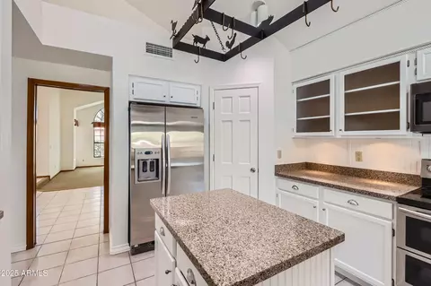 514 E Vaughn Ave, Gilbert, AZ 85234 photo 7