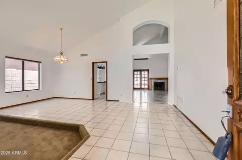 514 E Vaughn Ave, Gilbert, AZ 85234 photo 2