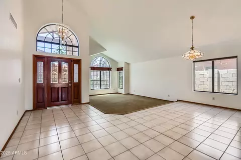 514 E Vaughn Ave, Gilbert, AZ 85234 photo 3