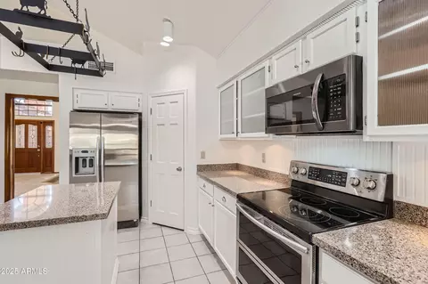 514 E Vaughn Ave, Gilbert, AZ 85234 photo 10